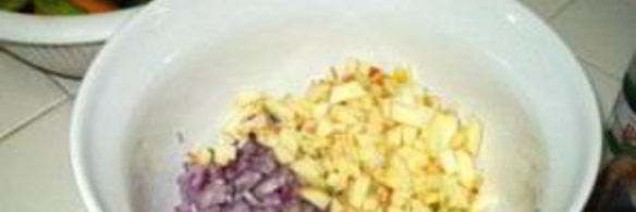 изысканный бутерброд с тунцом