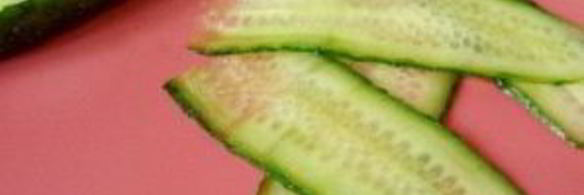 маленькие бутерброды на шпажках