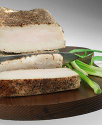 Закуска из сала