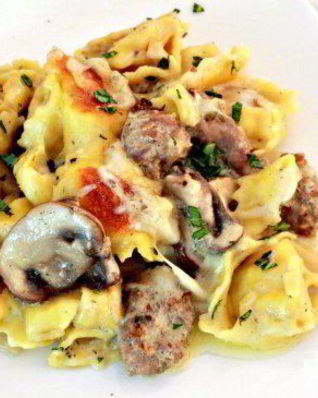 Колбаса с грибами и тортеллини