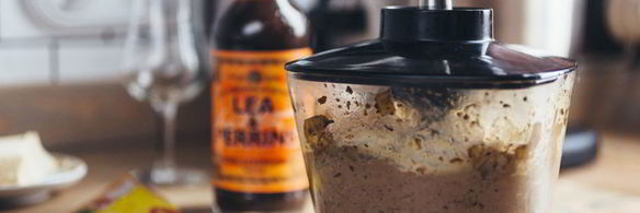 новогодняя закуска на крекерах