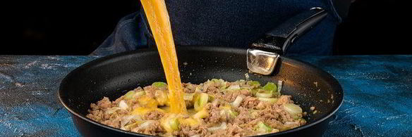 ароматная фриттата с тунцом