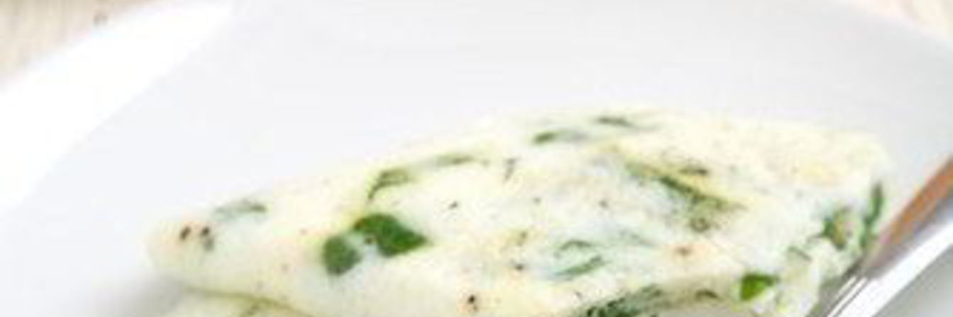 Белковый омлет со шпинатом