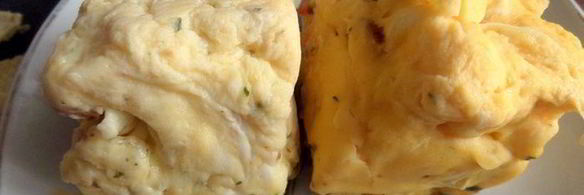 быстрый омлет из микроволновки с чипсами