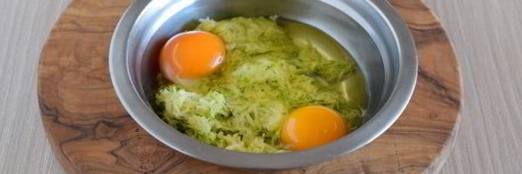 французский омлет с кабачками