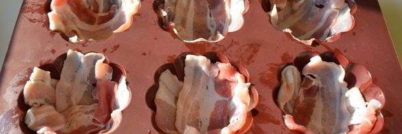 омлет с беконом в формочках