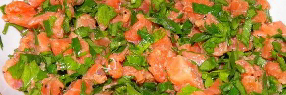 омлет с форелью в кокотницах со сметанным соусом