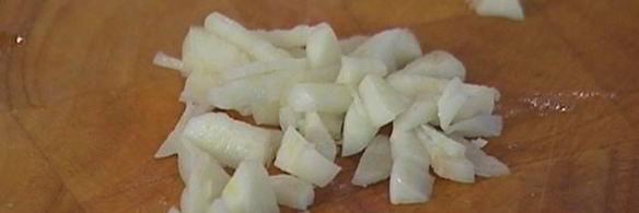 омлет с грибами, руколой и голубым сыром