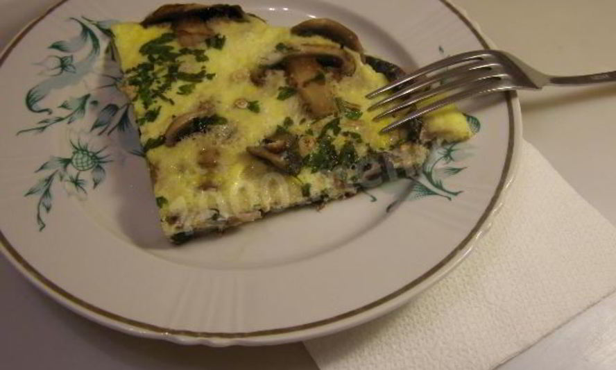 Рецепт омлета с маринованными грибами и зеленью