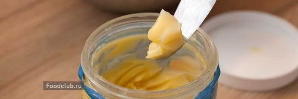 омлет с молоком на сковороде