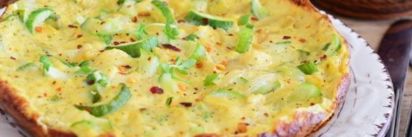 Омлет с огурцами