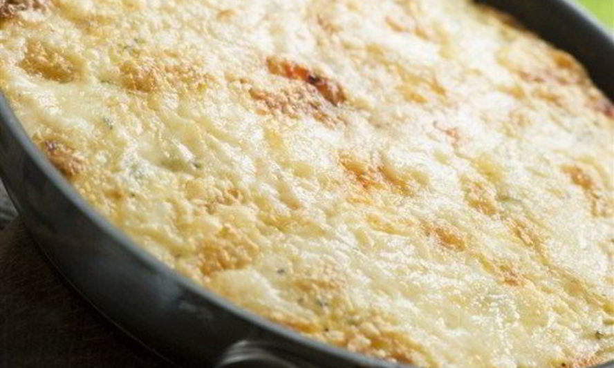 Рецепт омлета с сыром и белым хлебом