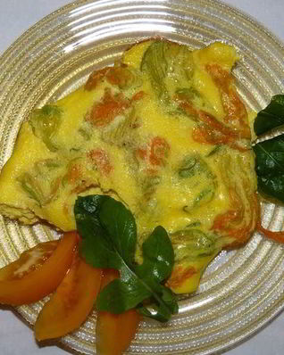 Омлет с цветками цукини