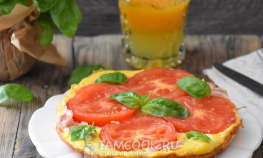 Рецепт омлета с ветчиной и помидорами