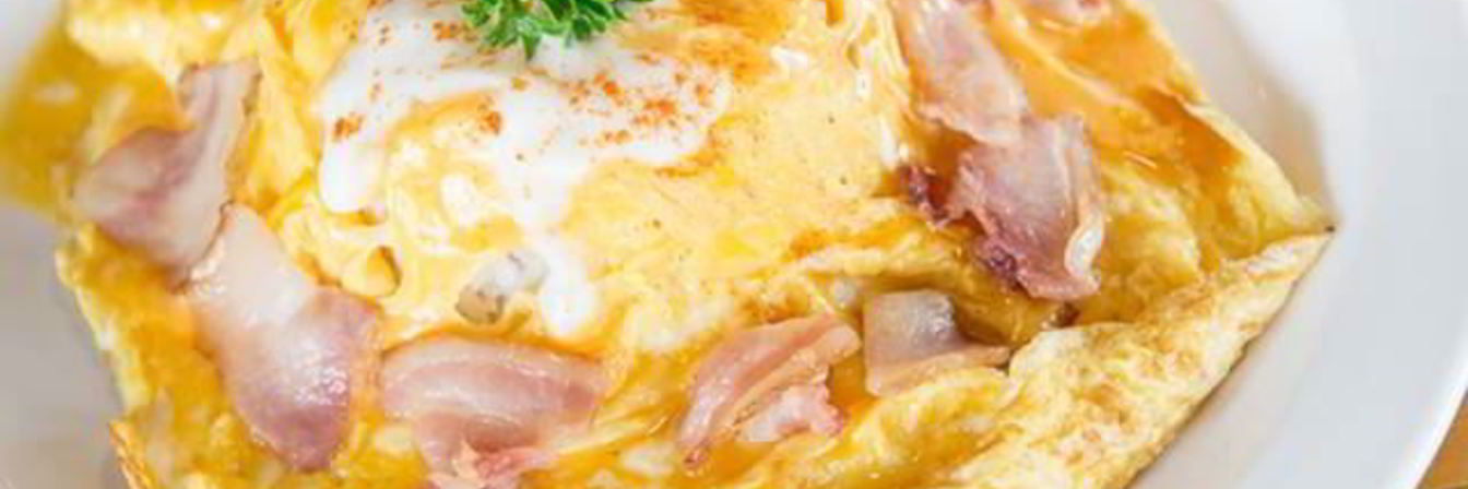 Омлет с ветчиной и рисом