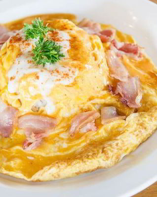 Омлет с ветчиной и рисом