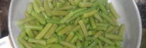 омлет со спаржевой фасолью