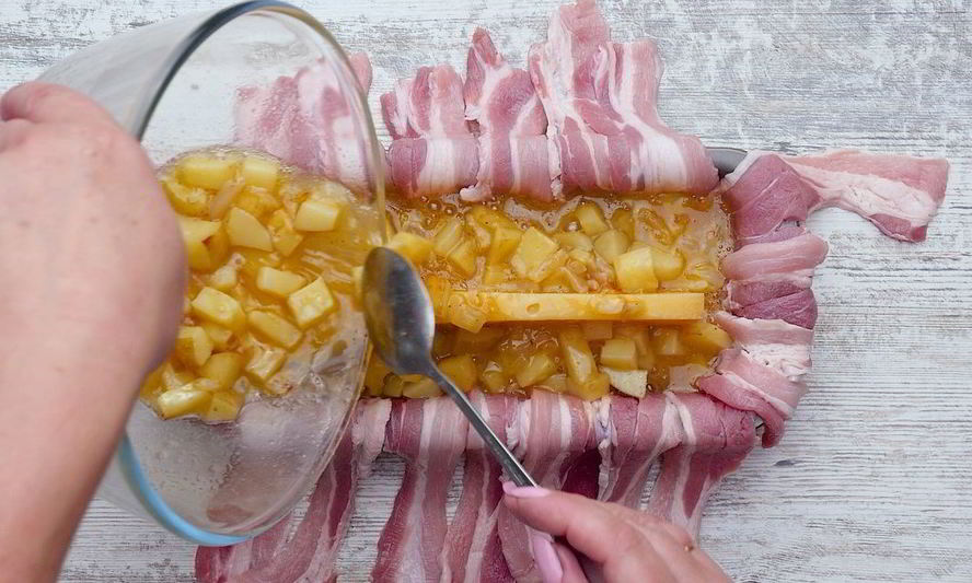 Рецепт омлета в беконе