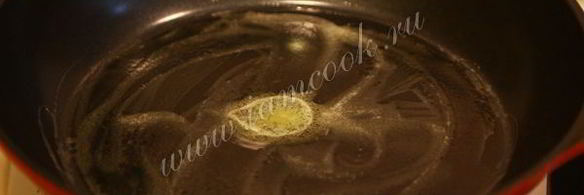 пышный омлет с гренками