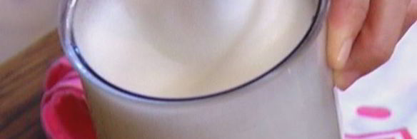 шоколадный омлет с орехами