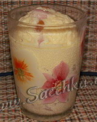 Вареный в стакане омлет