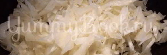 жаренный омлет с капустой