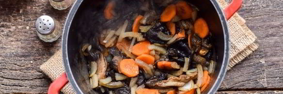 паштет из фасоли с сушеными грибами