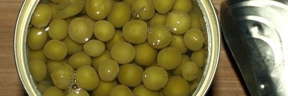 паштет из куриной печени и зеленого горошка