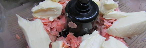 паштет из семги с красной икрой и белым вином