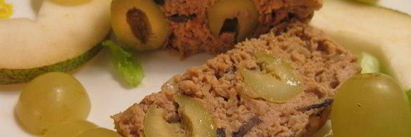 паштет с фруктовым салатом