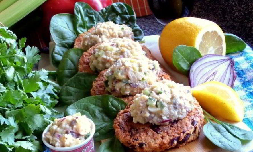 Рецепт селедочного паштета на фасолевых котлетах