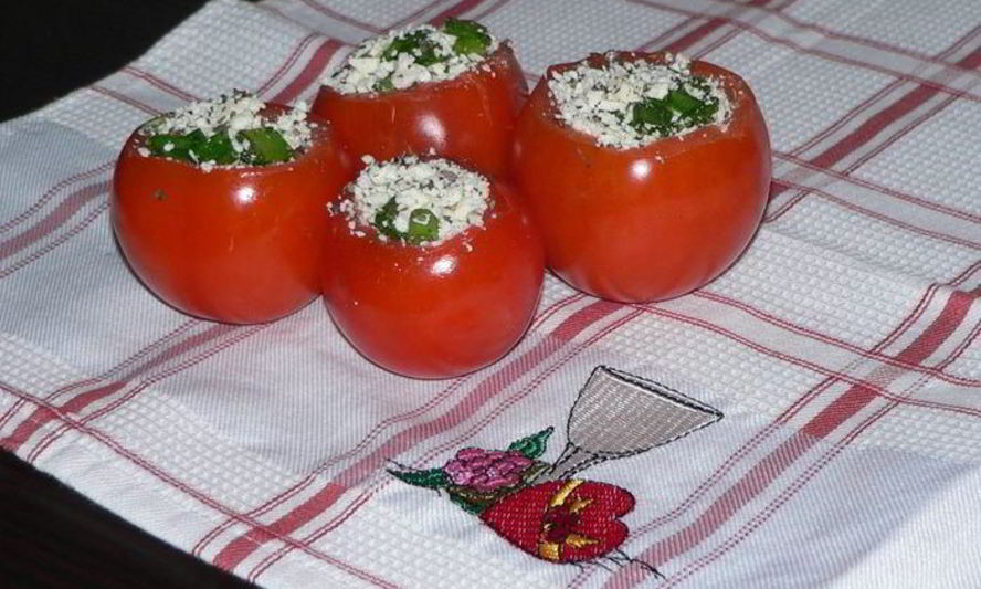 Рецепт помидоров, фаршированных брынзой