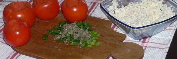 помидоры, фаршированные брынзой