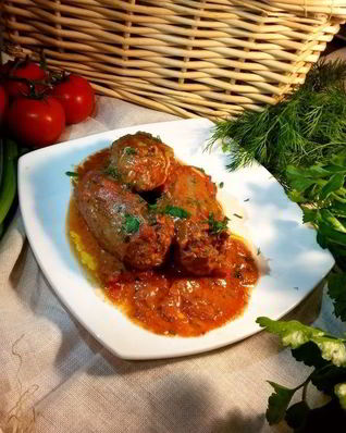 Итальянские рулетики под томатным суго