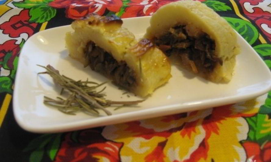 Рецепт картофельного рулета с овощами