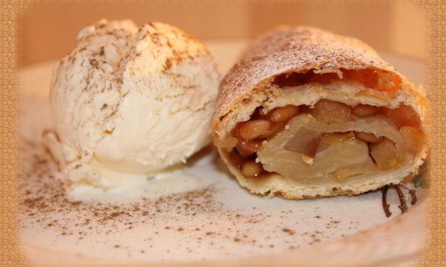 Рецепт коричного рулета с кедровыми орешками