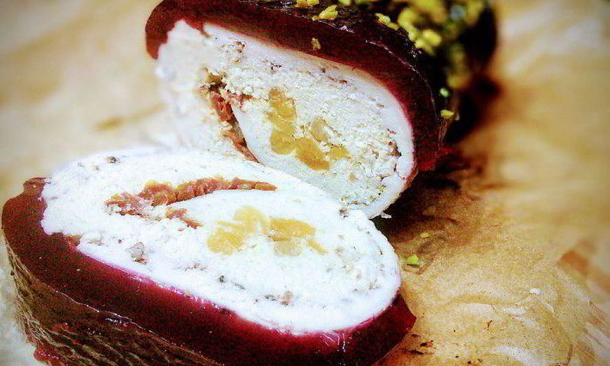 Рецепт куриного рулета в гранатовом желе