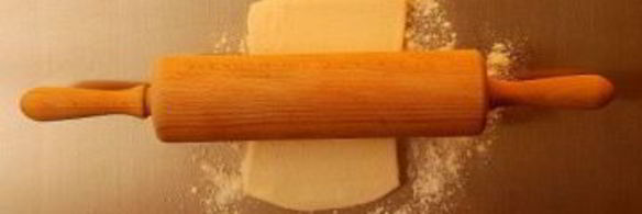 маковый рулет из слоеного теста