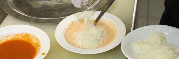 манелла — запеченные рулеты из баклажанов