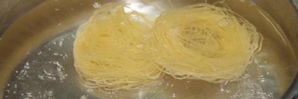 манелла — запеченные рулеты из баклажанов