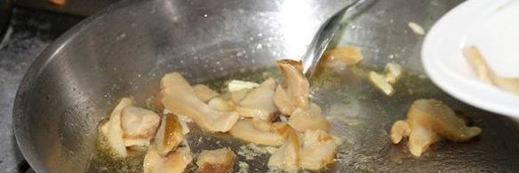 манелла — запеченные рулеты из баклажанов