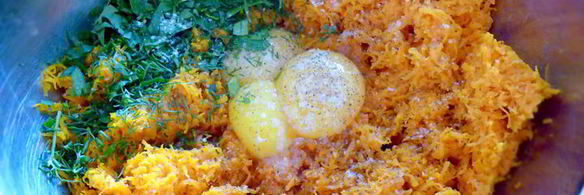 морковный рулет с сырной начинкой