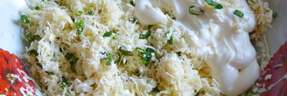 морковный рулет с сырной начинкой