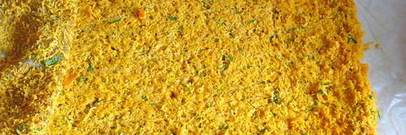 морковный рулет с сырной начинкой