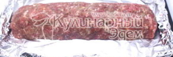 мясной рулет с грибами и сыром