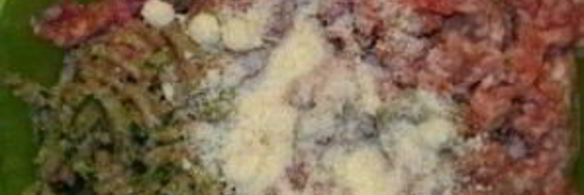 мясной рулет с вареными яйцами