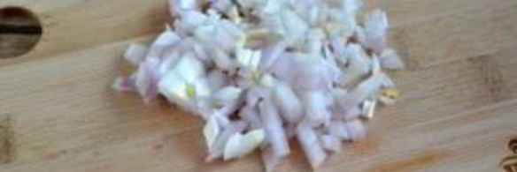 мясной рулет с яйцом в духовке