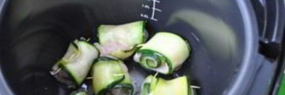 нежные рулетики из кабачков с куриным филе