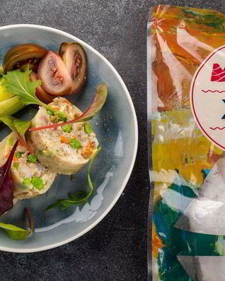 Паровой рулет с хеком и овощами