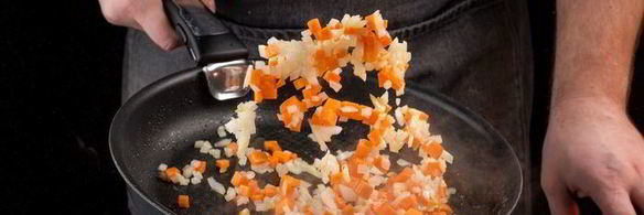 паровой рулет с хеком и овощами